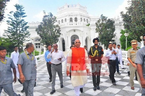 Governor visits Old Governor house 